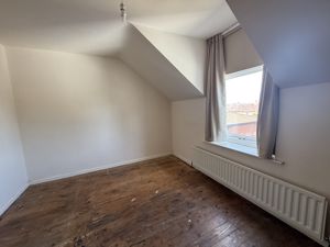 Photo 32- click for photo gallery